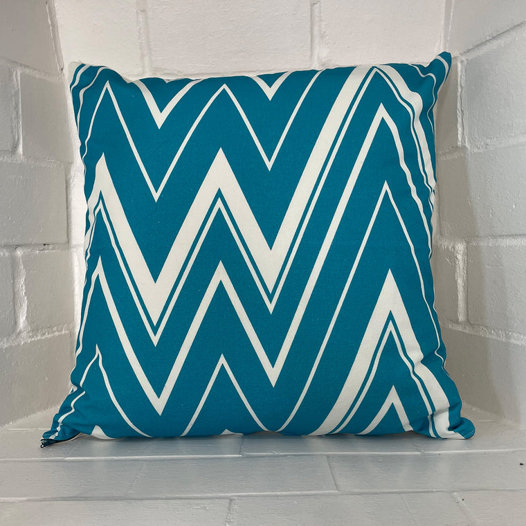 OC31 Flamestitch turquoise organic cotton pillow cover